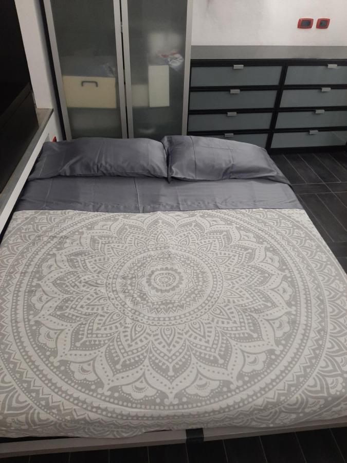 Roserosse Casa Vacanze 圣雷默 外观 照片